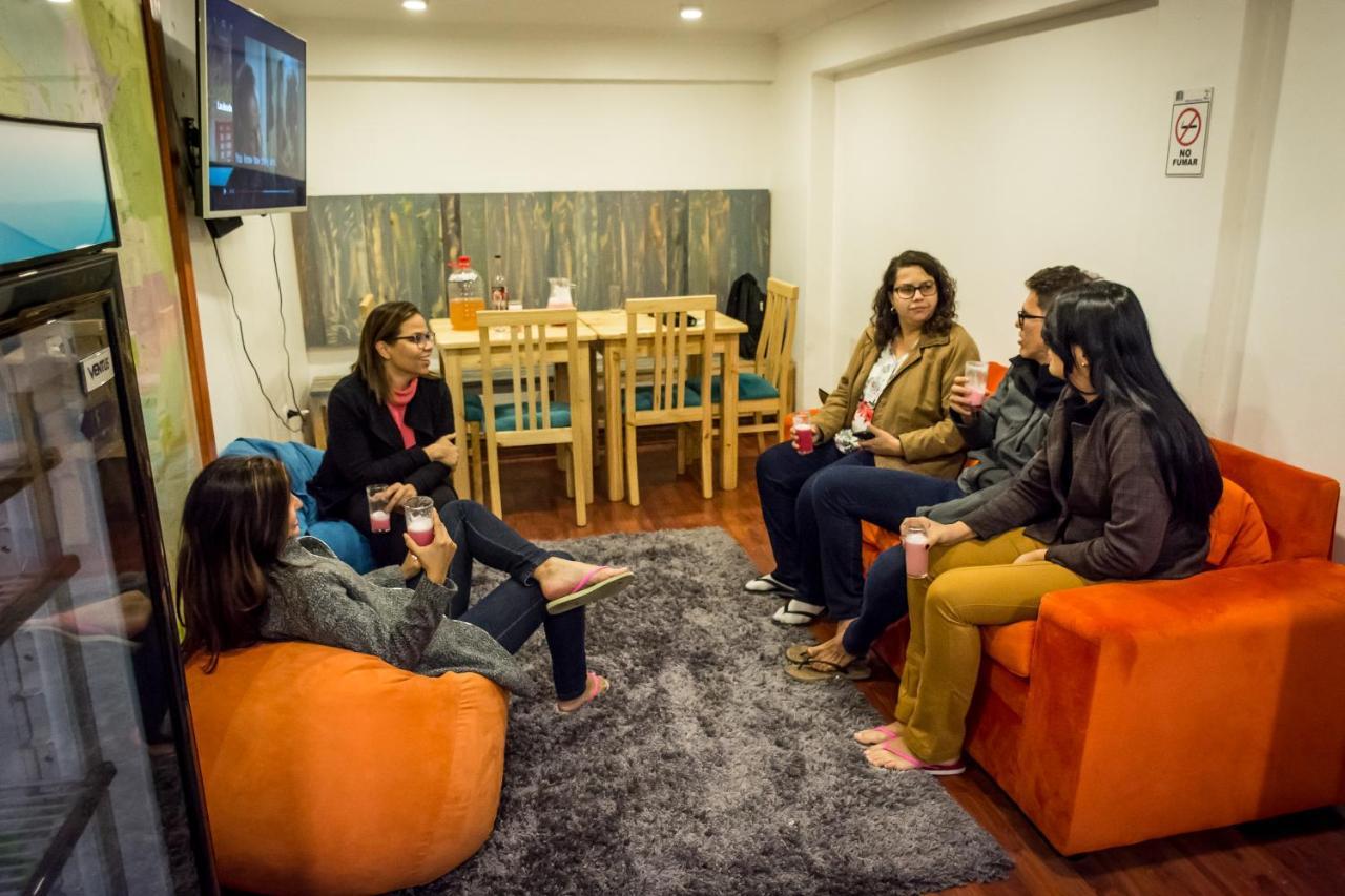 סנטיאגו Hostal Casa Aborigen מראה חיצוני תמונה